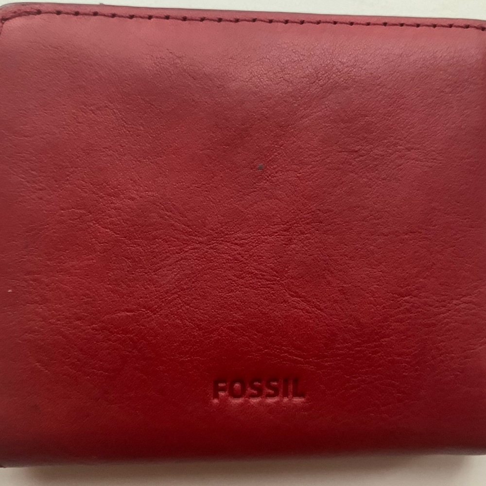 Fossil wallet